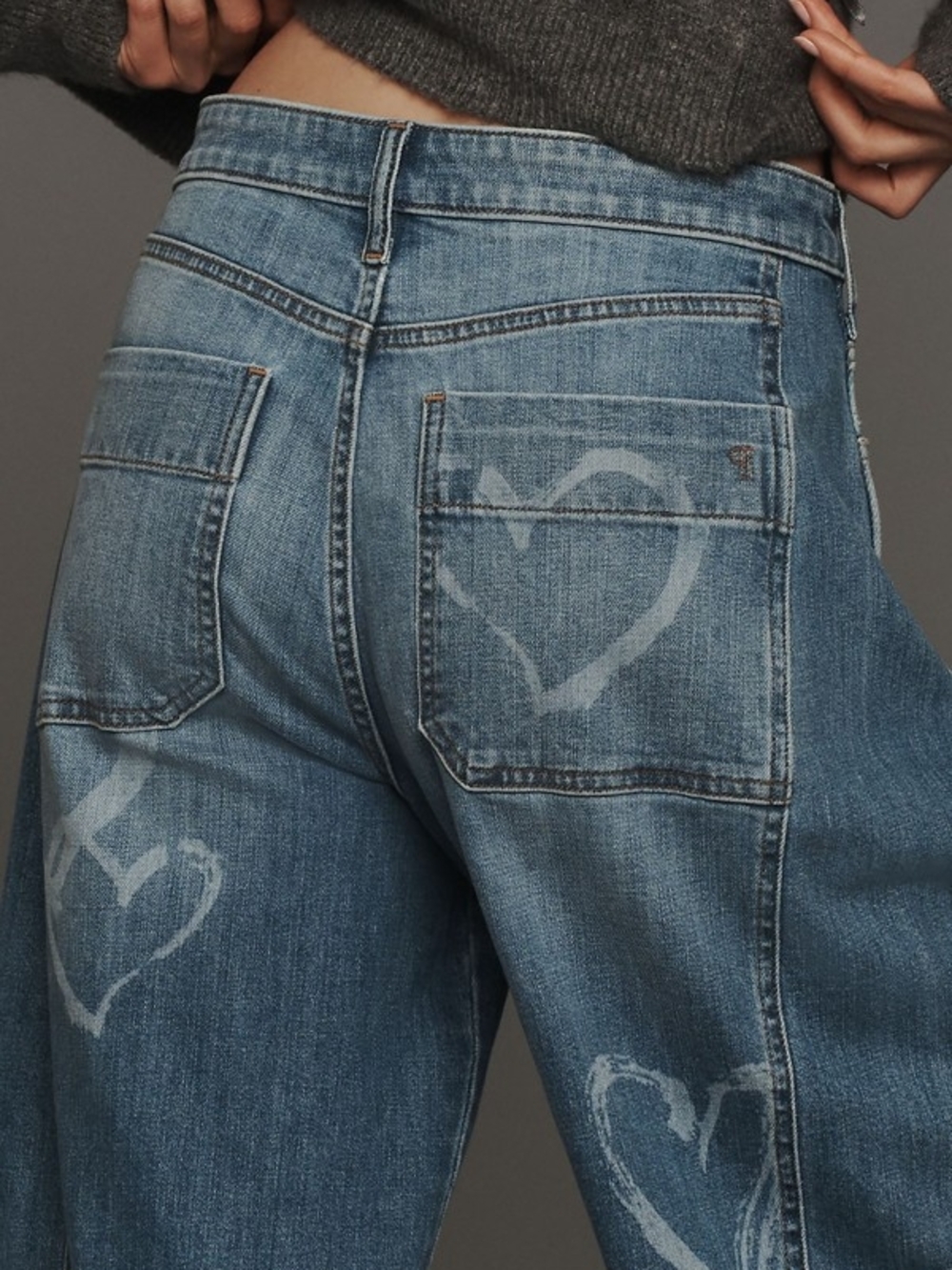 Pilcro The Kenna Mid-Rise Heritage Barrel Jeans Heart Icon Edition Sizes 28 - Picture 2 of 14